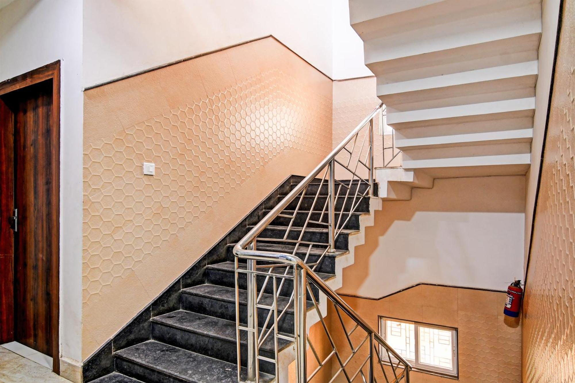 Khandagiri Hotel O Home Bm-X מראה חיצוני תמונה